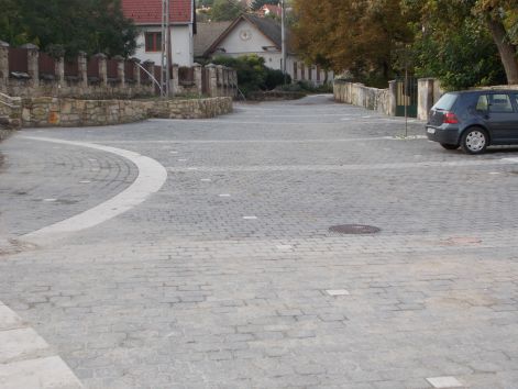 varoskozpont_megujulasa_002.jpg